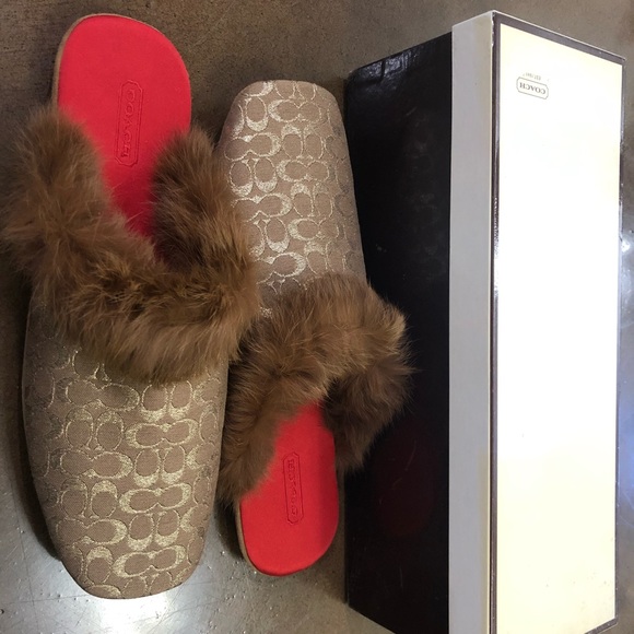 Coach slippers size 8 - Picture 2 of 2